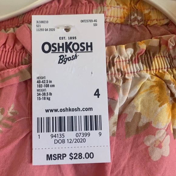 Oshkosh blouse and Oshkosh black jeans - Picture 8 of 8